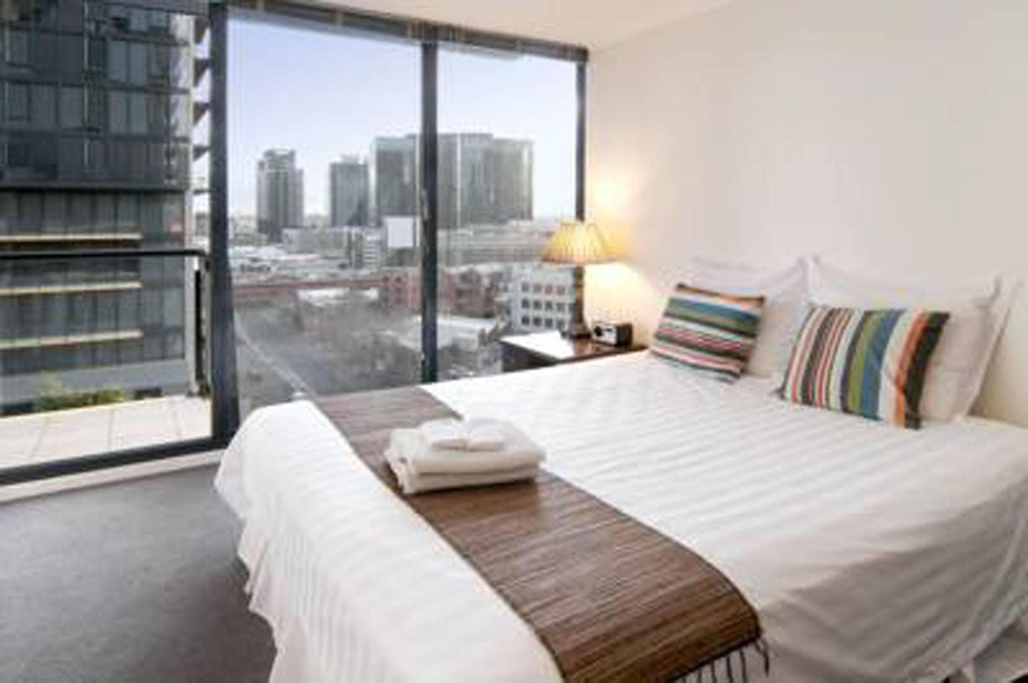Inner Melbourne Serviced Apartments Exterior foto